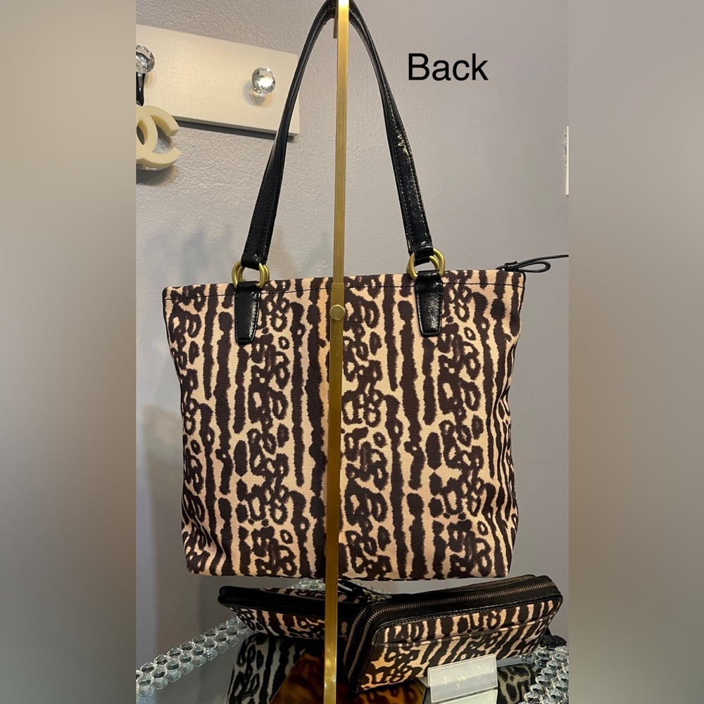 Coach 3 Pc Set EUC Bag, Wristlet &Wallet Patent Leather Trim&Canvas AnimalPrint - Picture 12 of 16